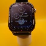 Smartwatch G96 de color verde con pantalla HD de 1,85 pulgadas, mostrando su diseño elegante y moderno.