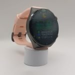 Smartwatch DT3 Pro Max rosado con pantalla táctil y correa de silicona