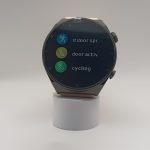 Smartwatch DT3 Pro Max rosado con pantalla táctil y correa de silicona. Menú desplegable.