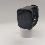 Smartwatch N5 con una pantalla táctil de 1.91 pulgadas, destacando su diseño elegante y sus múltiples funciones para un estilo de vida saludable y conectado